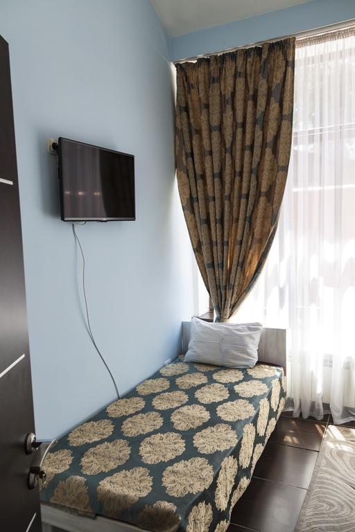 Tiflis Hotel อัลมาตี ห้อง รูปภาพ